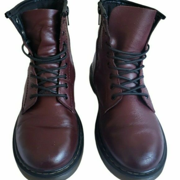 Dr Martens 1460 womans smooth leather lace up boot - Picture 1 of 7